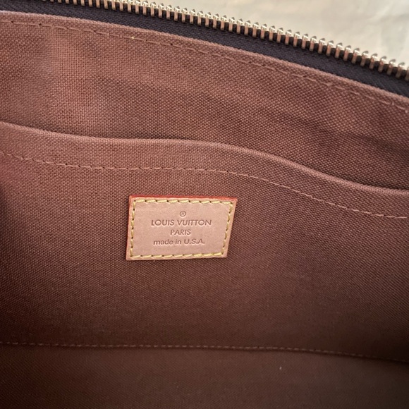 Louis Vuitton Popincourt Vintage Triangle Bag - Picture 5 of 9